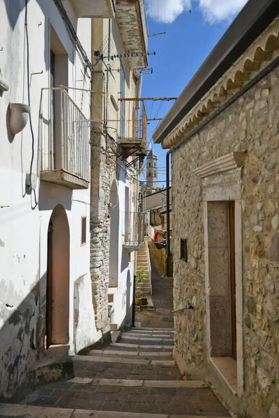 Sant Agata Puglia Itália 2021 Uma Rua Estreita Entre Casas — Fotografia de Stock