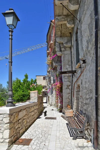 Uma Rua Estreita Cidade Medieval Guardia Sanframondi Província Benevento Itália — Fotografia de Stock