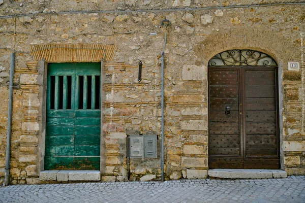 Carpineto Włochy Lipca 2021 Fasada Starego Domu Zabytkowym Centrum Średniowiecznego — Zdjęcie stockowe