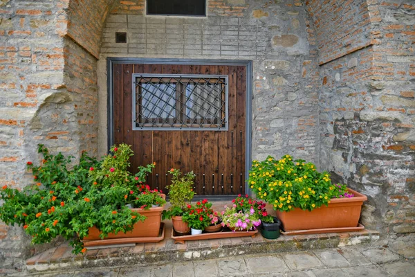 Fachada Uma Antiga Casa Centro Histórico Aliano Uma Cidade Medieval — Fotografia de Stock