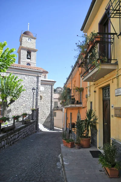 Uma Rua Centro Histórico Castelsaraceno Uma Cidade Velha Região Basilicata — Fotografia de Stock