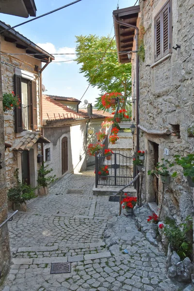 Civitella Alfedena Dar Bir Sokak Talya Nın Abruzzo Bölgesinde Bir — Stok fotoğraf