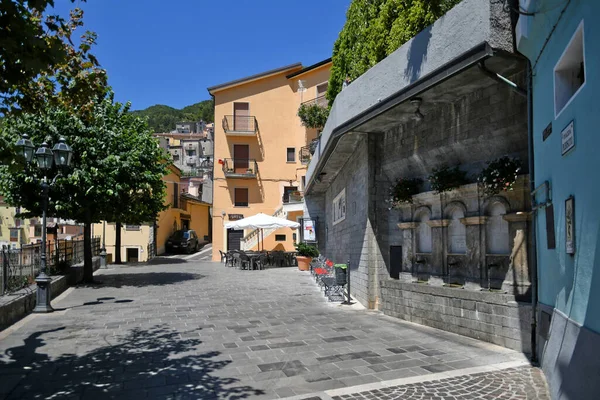 Uma Rua Estreita Entre Casas Antigas Castelluccio Superiore Uma Pequena — Fotografia de Stock