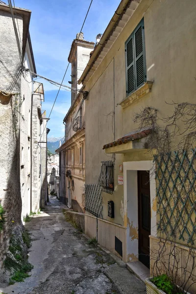 Une Rue Une Ville Médiévale San Donato Alvito Dans Région — Photo