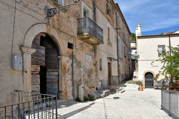 Una Calle Una Ciudad Medieval San Donato Alvito Región Del —  Fotos de Stock