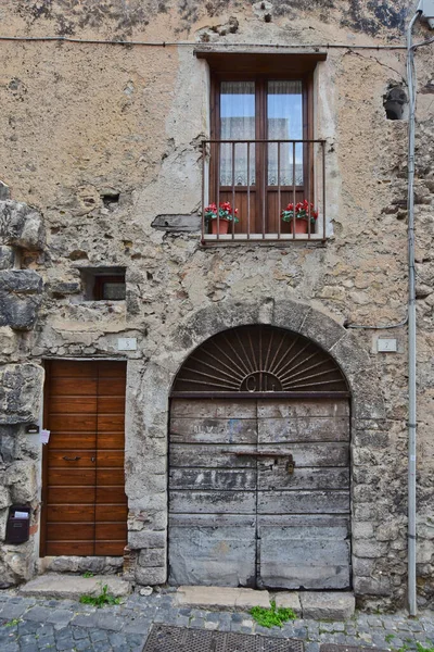 Porta Uma Antiga Casa Monte San Biagio Uma Aldeia Medieval — Fotografia de Stock