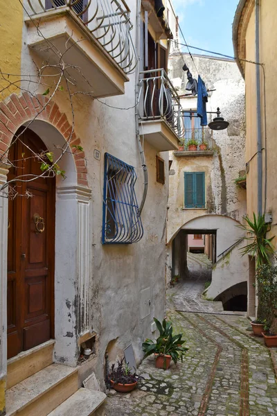 意大利拉齐奥省San Biagio山区的一条有特色的街道 — 图库照片