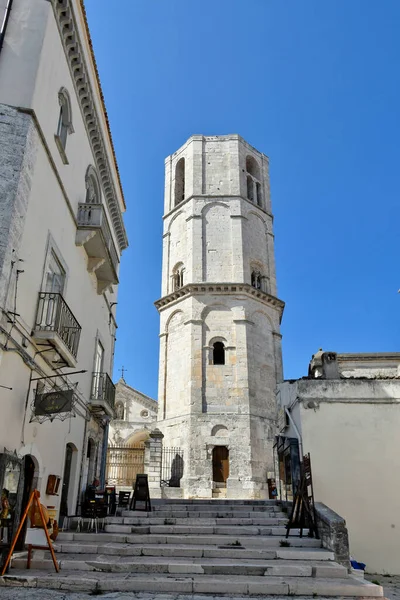 Ένας Δρόμος Του Monte Sant Angelo Ένα Παλιό Χωριό Της — Φωτογραφία Αρχείου