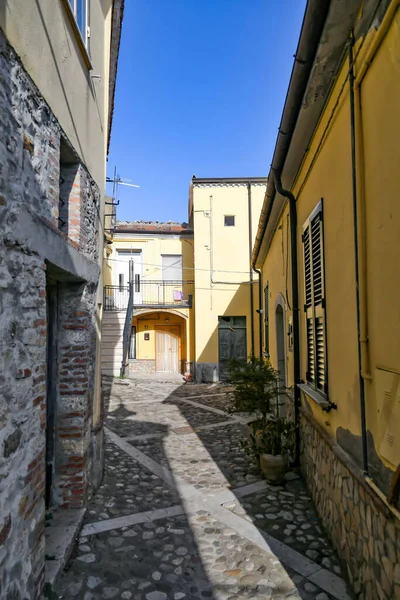 Una Calle Estrecha Lacedonia Casco Antiguo Provincia Avellino Italia —  Fotos de Stock