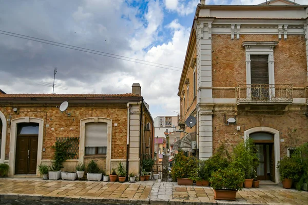 Uma Rua Estreita Lavello Uma Cidade Velha Região Basilicata Itália — Fotografia de Stock