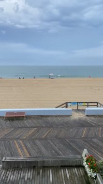Timelapse of the beach and boardwalk