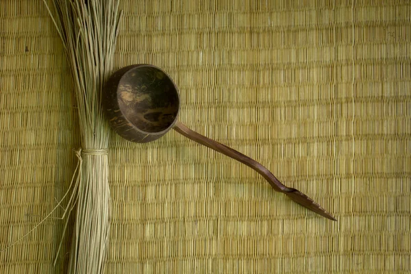 Wicker shell surface, bamboo brown background. — Stock Photo, Image