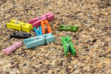 asılı ipte, derinlik-in tarla ahşap mandal