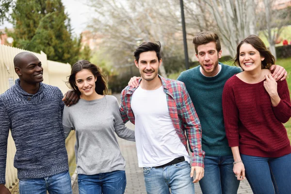 Group of friends having fun together outdoors — Stock Photo, Image