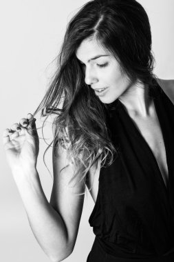 Rahat kıyafetler giyen kadın, moda, model