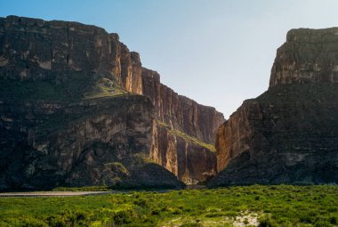 Santa Elena Kanyonu Big Bend Ulusal Parkı 'nda Teksas, Birleşik Devletler ve Meksika arasındaki sınırda.