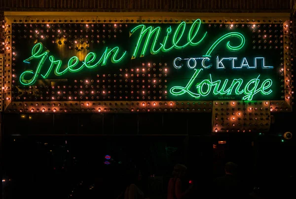 美国伊利诺伊州芝加哥 2009年7月25日 绿磨坊鸡尾酒室和爵士音乐俱乐部夜唱 — 图库照片