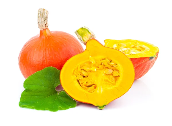 Zucca fresca su bianco — Foto Stock