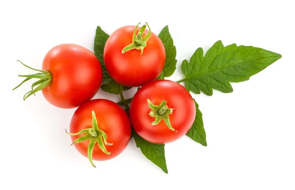 Tomates rojos frescos aislados sobre blanco — Foto de Stock