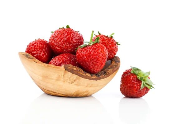 Fresh Strawberries in bowl on white background — Stock Photo, Image