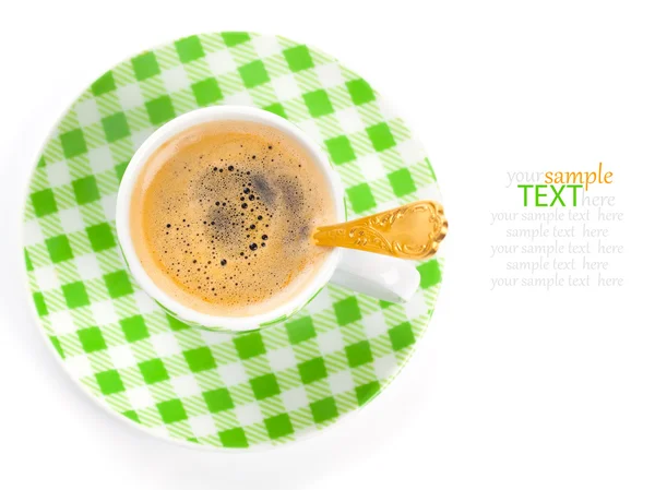Primo piano della tazza di caffè su sfondo bianco — Foto Stock