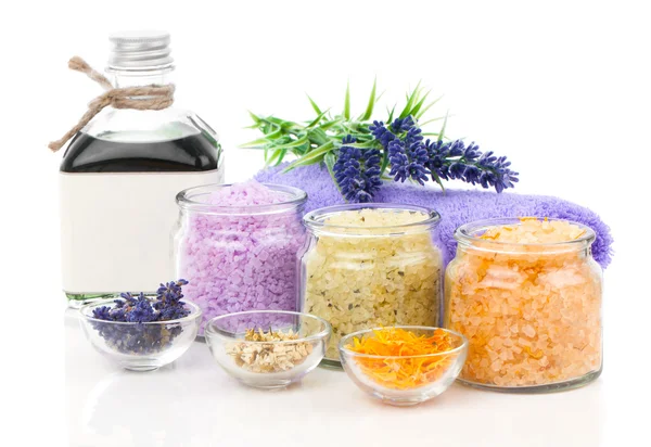 Various kinds of bath salt with flowers, isolated on white backg — Stock Photo, Image