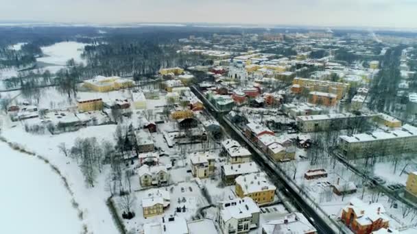 Vista Panorâmica Uma Cidade Inverno Coberta Neve Dia Gelado — Vídeo de Stock