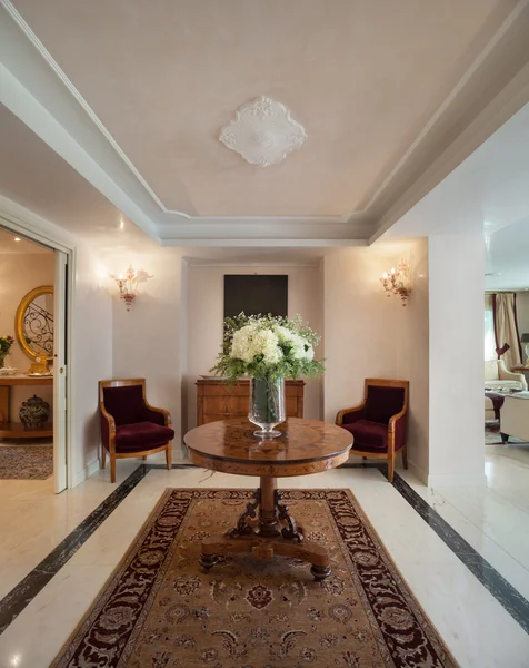 Luxo mansão, sala de estar — Fotografia de Stock