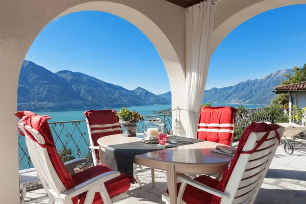 Porch with table and chairs — Stock Photo, Image