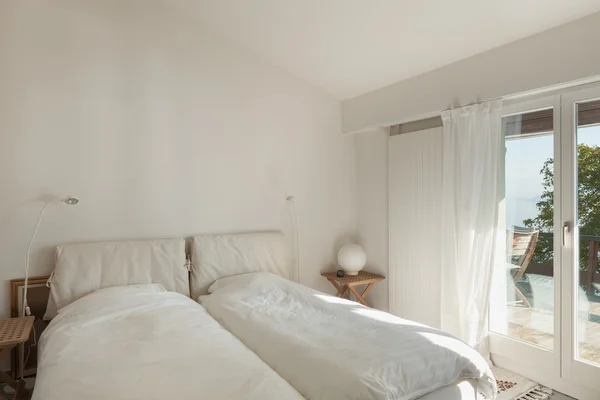 家のインテリア寝室 — ストック写真