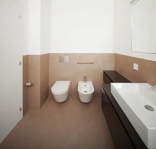 Bagno moderno in appartamento di lusso — Foto Stock