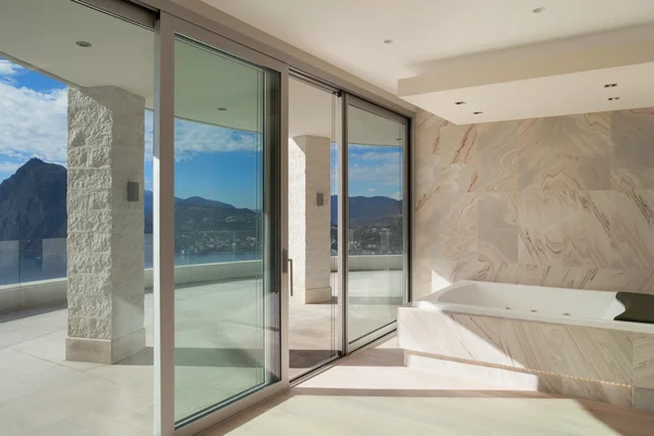 Interior, comfortable bathroom — Stock Photo, Image