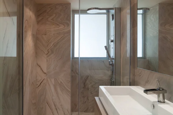 Interieur, marmeren badkamer — Stockfoto
