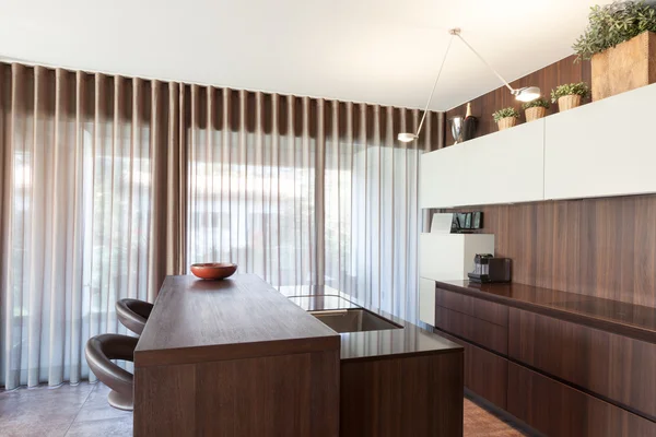 Cocina de madera en diseño moderno — Foto de Stock