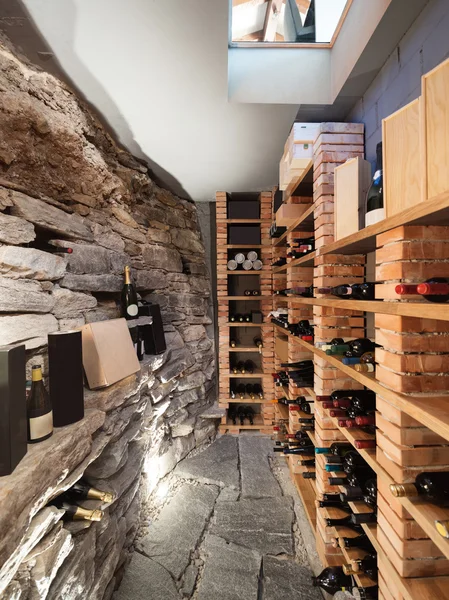 Wine cellar in luxury house — Stock Photo, Image