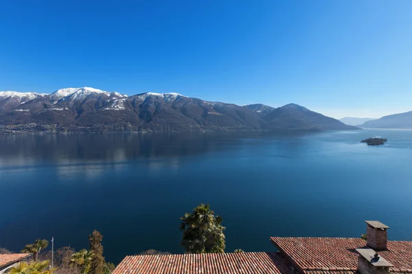Der Lago Maggiore im Ticino — Stockfoto