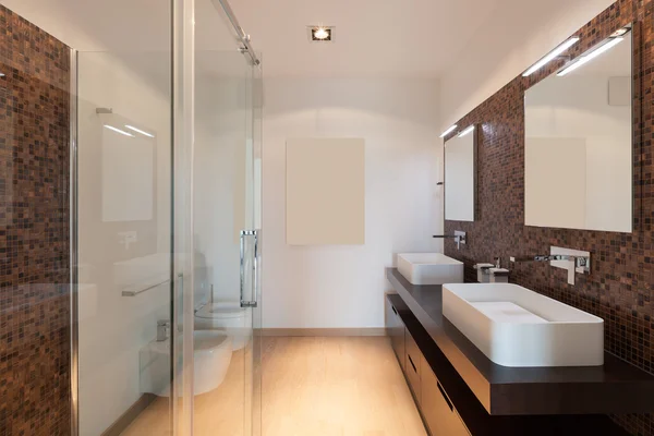 室内设计的新公寓，浴室 — 图库照片