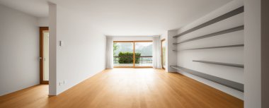 Modern apartmanın içinde.