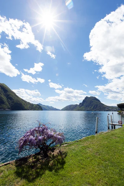 Görünümü Lugano Gölü — Stok fotoğraf