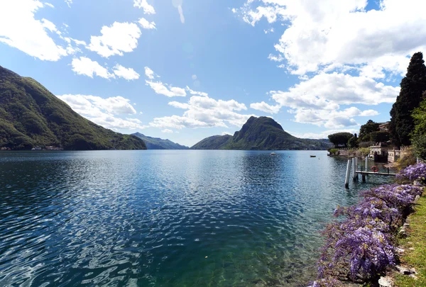 Görünümü Lugano Gölü — Stok fotoğraf