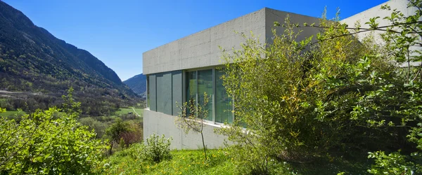 Concrete house, exterior — Stock Photo, Image