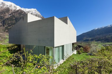 Çimento, açık havada dağ evi