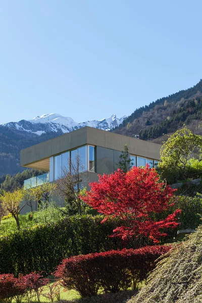 Mountain house in cement — Stock Photo, Image