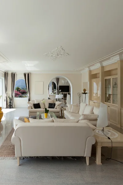 Luxury house, living room — Stock Photo, Image