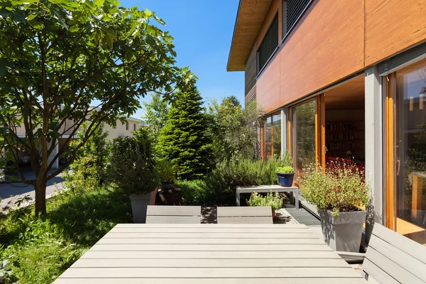 Maison en bois, extérieur — Photo