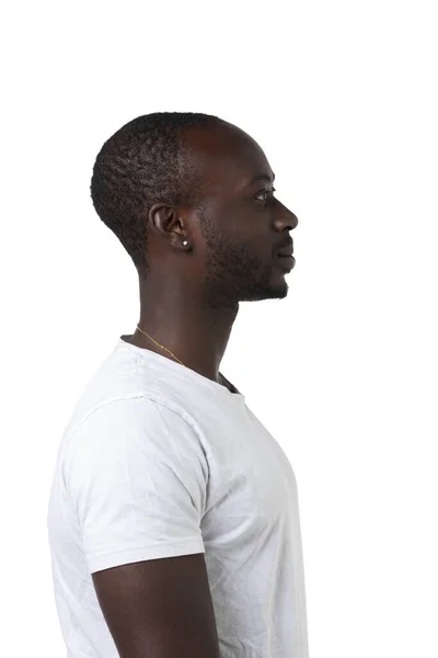 Afrikansk Pojke Profil Vit Bakgrund Ser Rakt Fram Kopiera Utrymme — Stockfoto