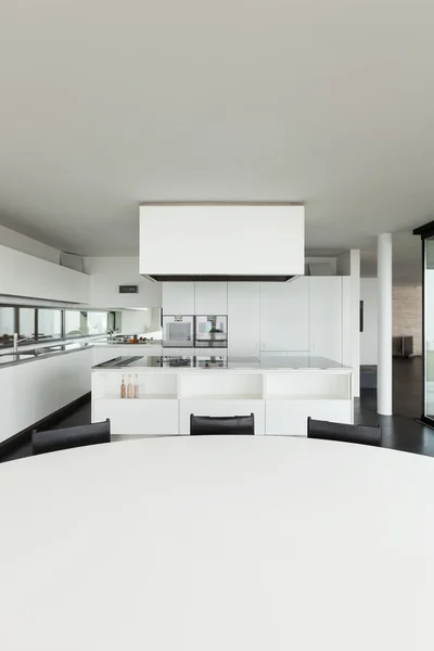 Modern villa, kitchen — Stock Photo, Image