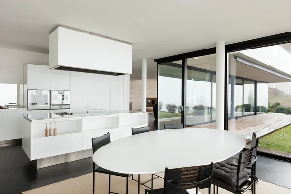 Modern villa, kitchen — Stock Photo, Image