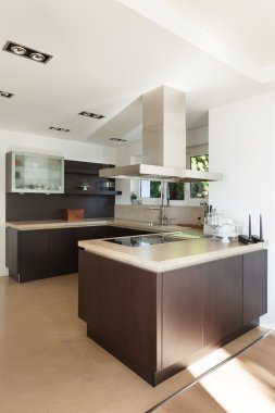 modern ev iç