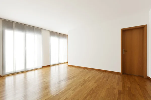 Schöne Wohnung, leeres Zimmer — Stockfoto